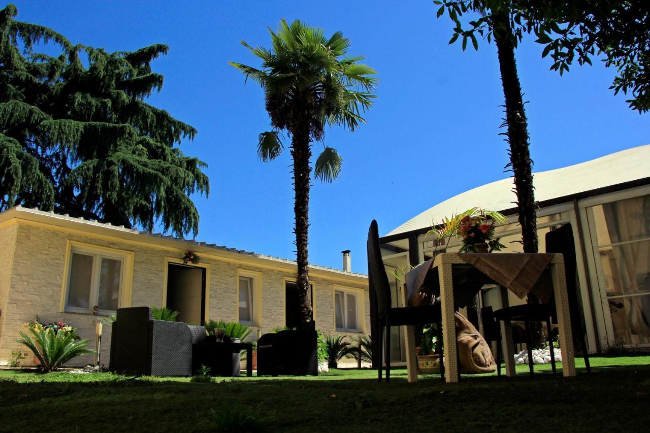 Bed and Breakfast Exclusive Passion Rho Exterior foto
